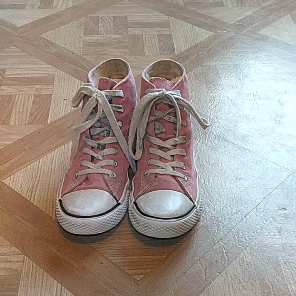 Shoes - Picture 3 of 3